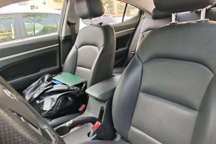 Used Hyundai Elantra (6th Generation / Lingdong) 2016 1.6L Automatic ZhiXuan – Elite Version Left Front Seat