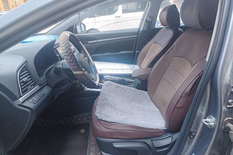 Used Hyundai Elantra (6th Generation / Lingdong) 2016 1.6L Automatic ZhiXuan – Elite Version Left Front Seat