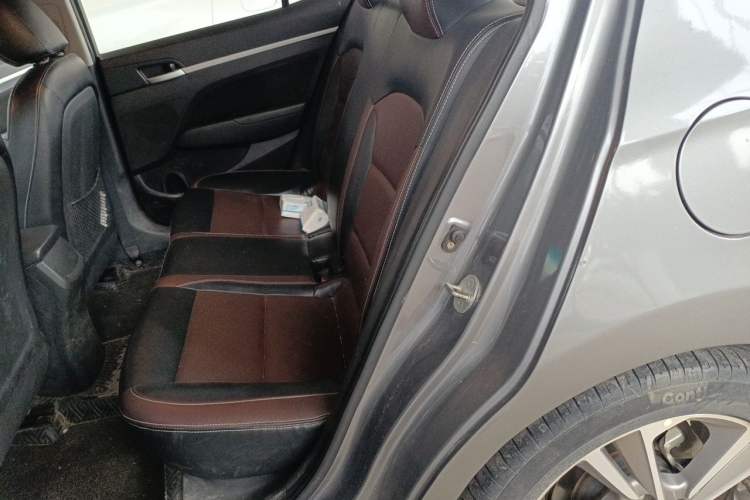 Used Hyundai Elantra (6th Generation / Lingdong) 2016 1.6L Automatic ZhiXuan – Elite Version Left Rear Seat