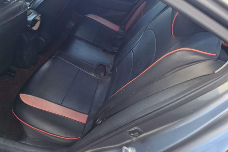 Used Hyundai Elantra (6th Generation / Lingdong) 2016 1.6L Automatic ZhiXuan – Elite Version Left Rear Seat