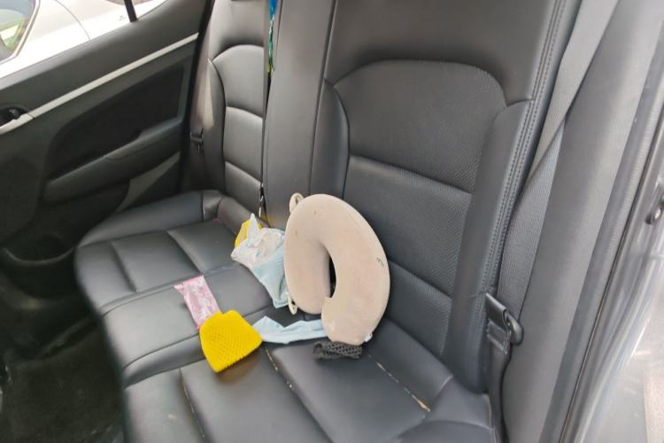 Used Hyundai Elantra (6th Generation / Lingdong) 2016 1.6L Automatic ZhiXuan – Elite Version Left Rear Seat
