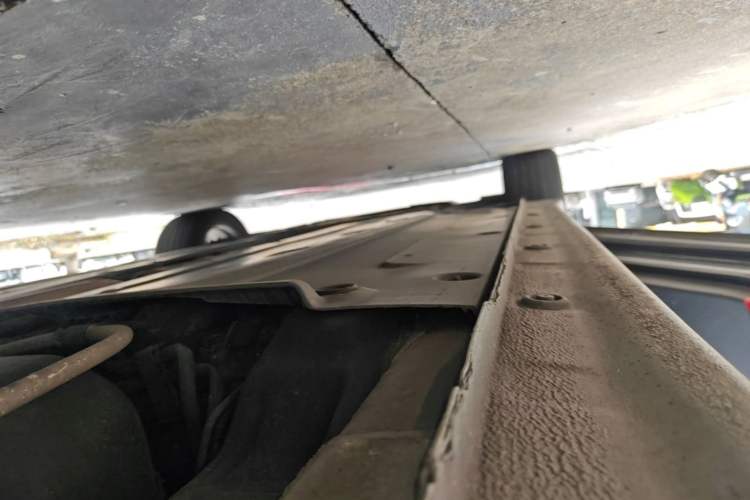 Used Hyundai Elantra (6th Generation / Lingdong) 2016 1.6L Automatic ZhiXuan – Elite Version Left Side Sill