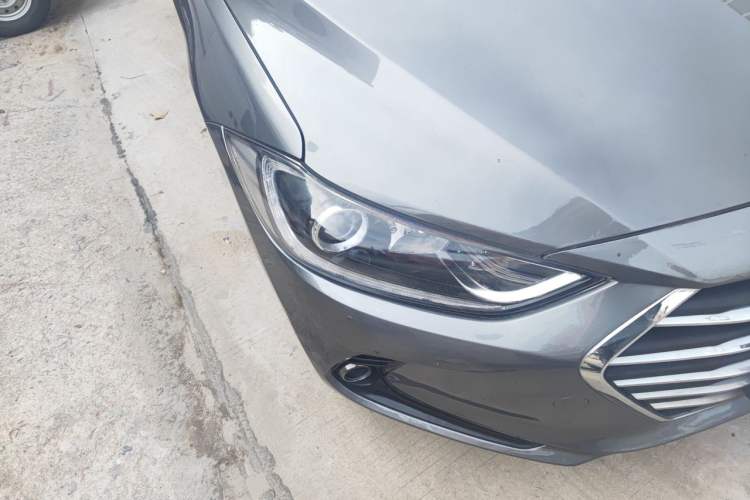 Used Hyundai Elantra (6th Generation / Lingdong) 2016 1.6L Automatic ZhiXuan – Elite Version Right Front Headlight