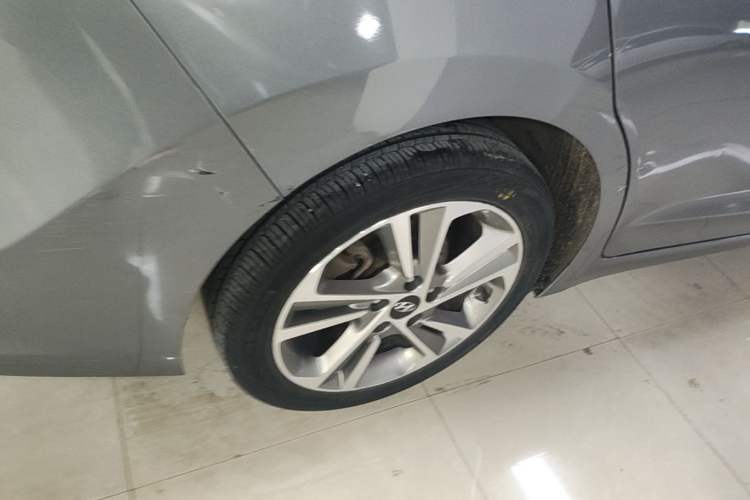 Used Hyundai Elantra (6th Generation / Lingdong) 2016 1.6L Automatic ZhiXuan – Elite Version Right Rear Wheel Hub