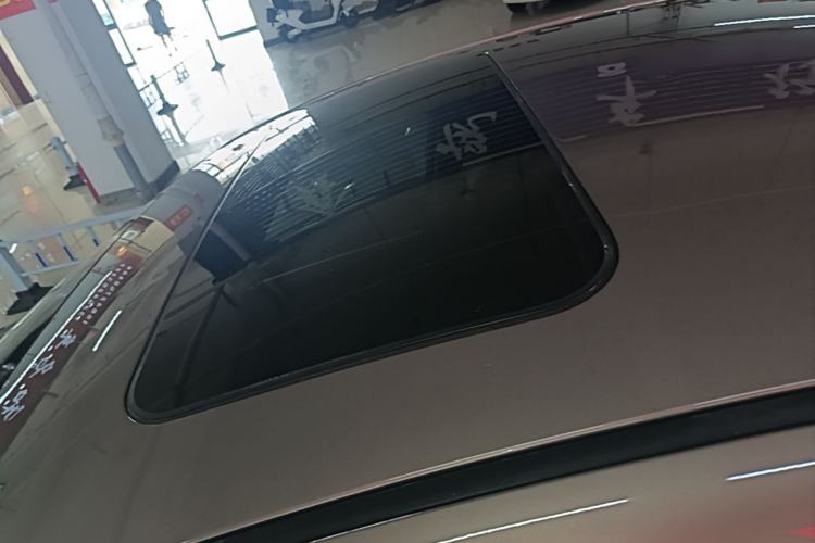 Used Hyundai Elantra (6th Generation / Lingdong) 2016 1.6L Automatic ZhiXuan – Elite Version Roof