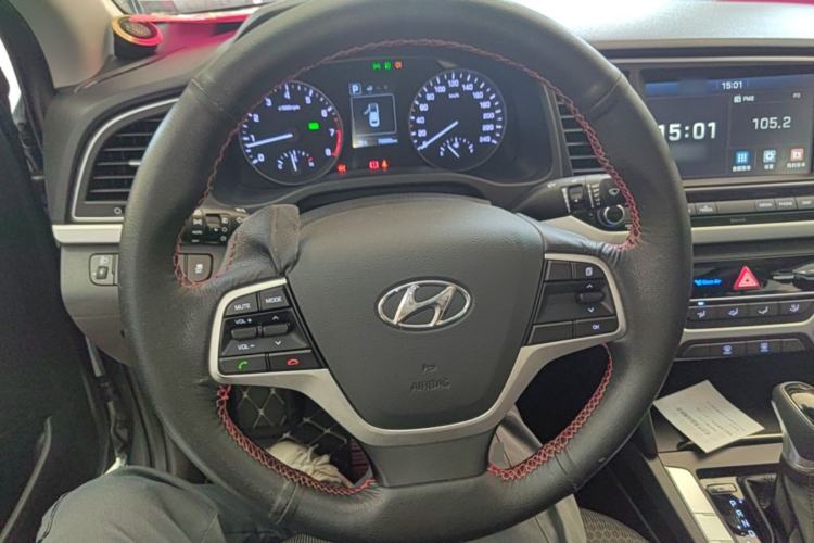 Used Hyundai Elantra (6th Generation / Lingdong) 2016 1.6L Automatic ZhiXuan – Elite Version Steering Wheel