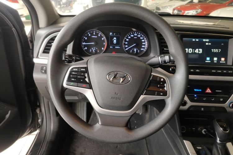 Used Hyundai Elantra (6th Generation / Lingdong) 2016 1.6L Automatic ZhiXuan – Elite Version Steering Wheel
