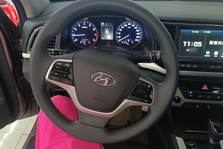 Used Hyundai Elantra (6th Generation / Lingdong) 2016 1.6L Automatic ZhiXuan – Elite Version Steering Wheel