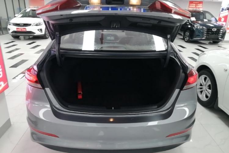 Used Hyundai Elantra (6th Generation / Lingdong) 2016 1.6L Automatic ZhiXuan – Elite Version Trunk