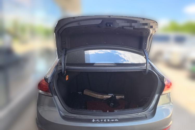 Used Hyundai Elantra (6th Generation / Lingdong) 2016 1.6L Automatic ZhiXuan – Elite Version Trunk