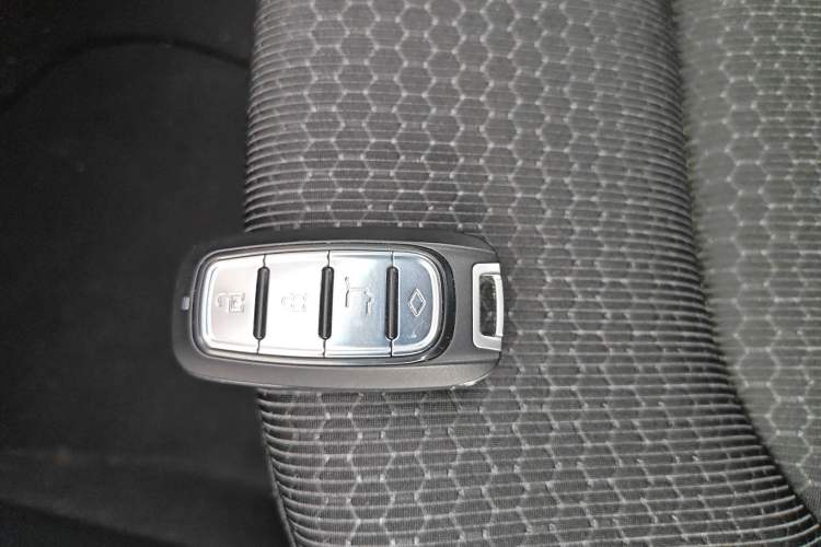 Used Hyundai Elantra (6th Generation / Lingdong) 2016 1.6L Automatic ZhiXuan – Elite Version Vehicle Key