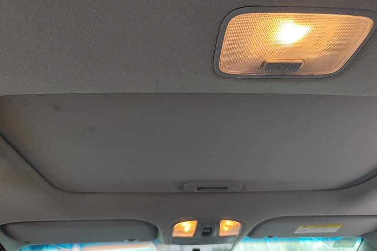 Used Hyundai Elantra (6th Generation / Lingdong) 2016 1.6L Automatic ZhiXuan – Elite Version Headliner