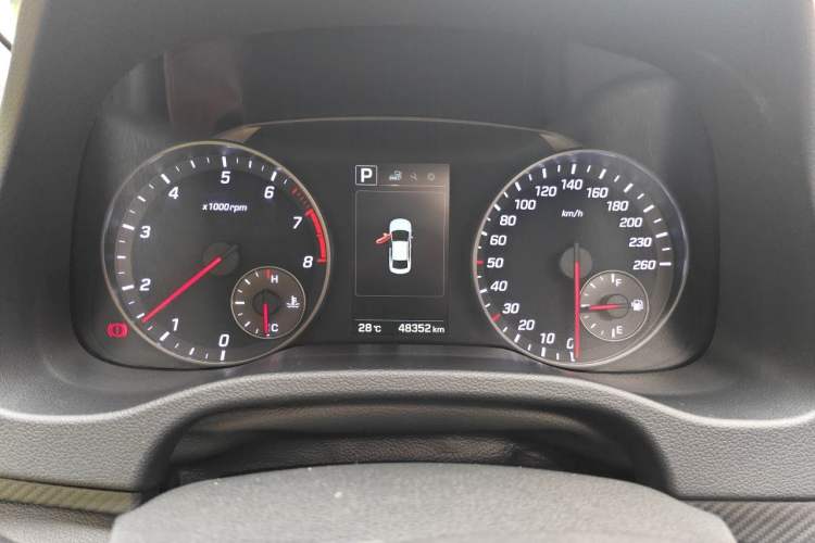 Used Hyundai Elantra (6th Generation / Lingdong) 2016 1.4T Dual-Clutch Xuan Dong · Dynamic Version Instrument Cluster