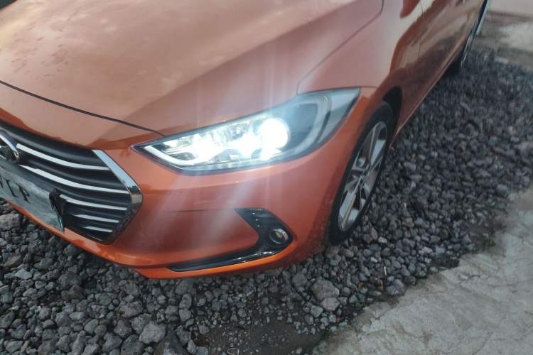 Used Hyundai Elantra (6th Generation / Lingdong) 2016 1.6L Automatic ZhiXuan – Elite Version Left Front Headlight