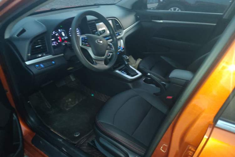 Used Hyundai Elantra (6th Generation / Lingdong) 2016 1.6L Automatic ZhiXuan – Elite Version Left Front Seat