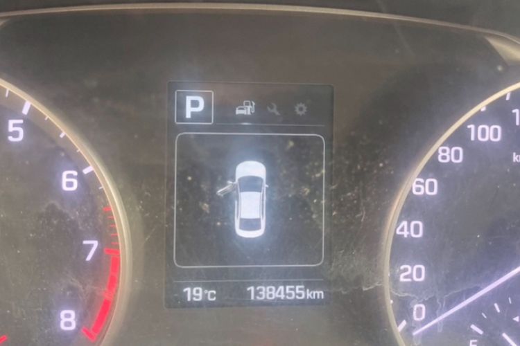Used Hyundai Elantra (6th Generation / Lingdong) 2016 1.6L Automatic ZhiXuan – Elite Version Odometer Close Up