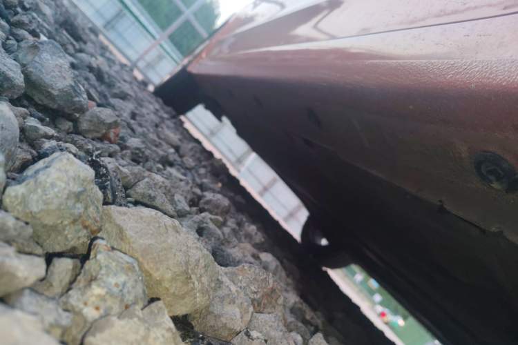 Used Hyundai Elantra (6th Generation / Lingdong) 2016 1.6L Automatic ZhiXuan – Elite Version Right Side Sill