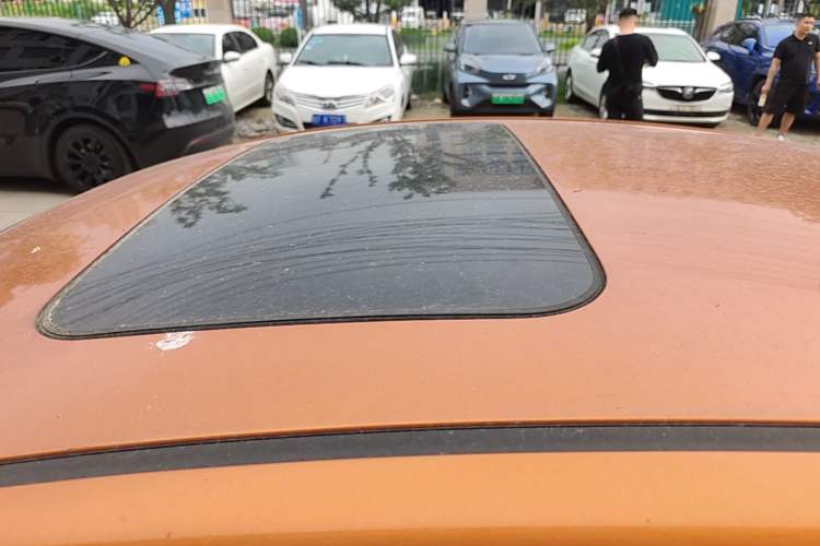 Used Hyundai Elantra (6th Generation / Lingdong) 2016 1.6L Automatic ZhiXuan – Elite Version Roof