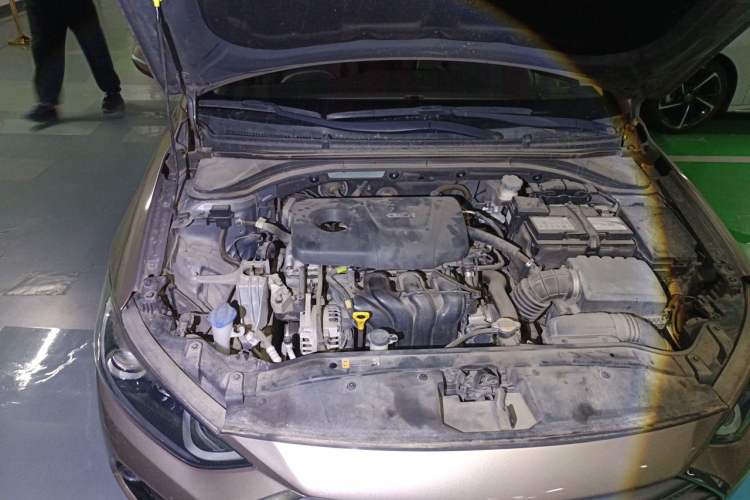 Used Hyundai Elantra (6th Generation / Lingdong) 2016 1.6L Automatic ZhiXuan – Elite Version Engine Bay Right