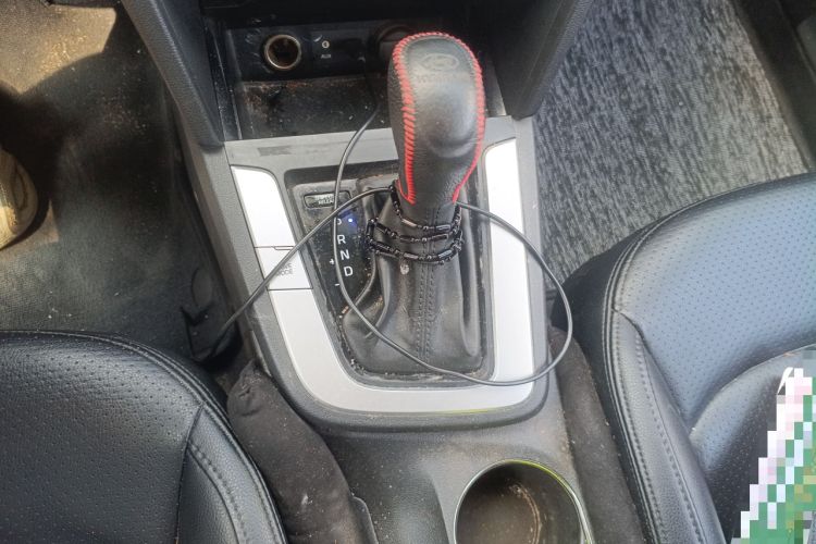 Used Hyundai Elantra (6th Generation / Lingdong) 2016 1.6L Automatic ZhiXuan – Elite Version Gear Lever