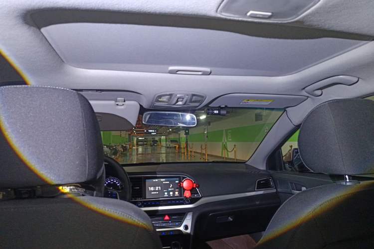 Used Hyundai Elantra (6th Generation / Lingdong) 2016 1.6L Automatic ZhiXuan – Elite Version Headliner