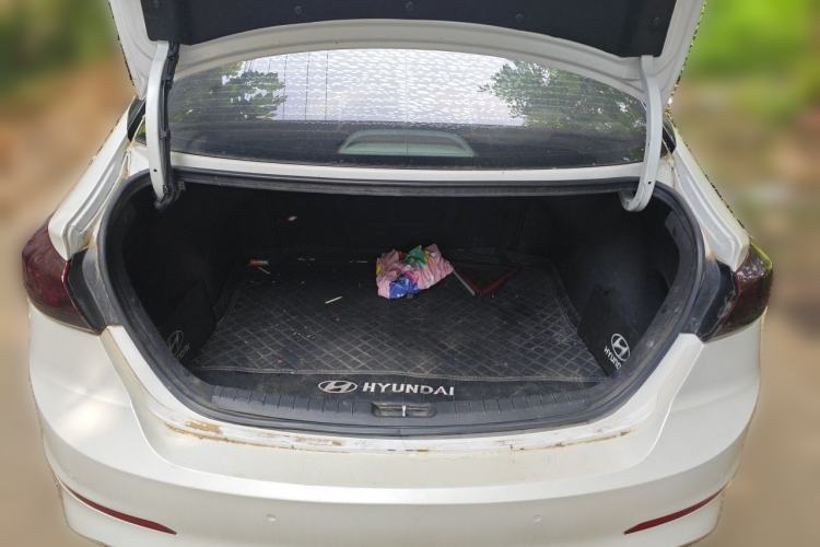 Used Hyundai Elantra (6th Generation / Lingdong) 2016 1.6L Automatic ZhiXuan – Elite Version Trunk