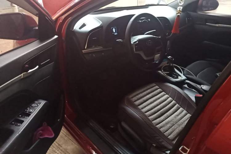 Used Hyundai Elantra (6th Generation / Lingdong) 2016 1.6L Automatic ZhiXuan – Elite Version Driver Seat