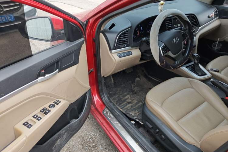Used Hyundai Elantra (6th Generation / Lingdong) 2016 1.6L Automatic ZhiXuan · Luxury Version Driver Seat
