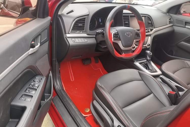 Used Hyundai Elantra (6th Generation / Lingdong) 2016 1.6L Automatic ZhiXuan – Elite Version Driver Seat