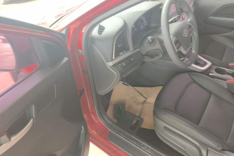 Used Hyundai Elantra (6th Generation / Lingdong) 2016 1.6L Automatic ZhiXuan – Elite Version Driver Seat