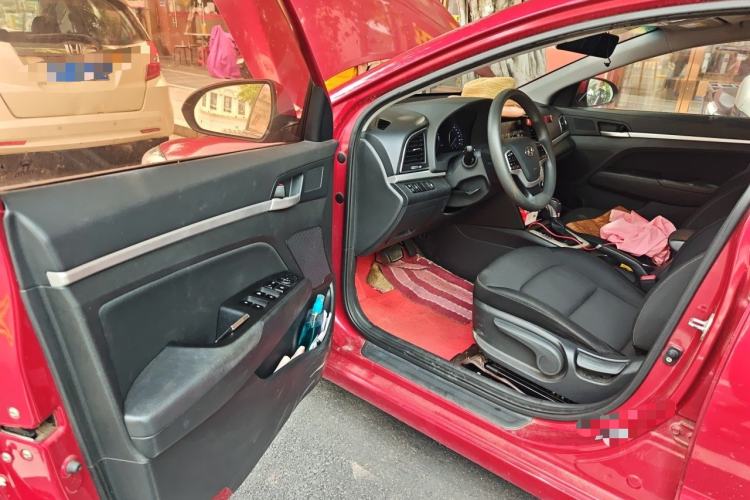 Used Hyundai Elantra (6th Generation / Lingdong) 2016 1.6L Automatic ZhiXuan – Elite Version Driver Seat