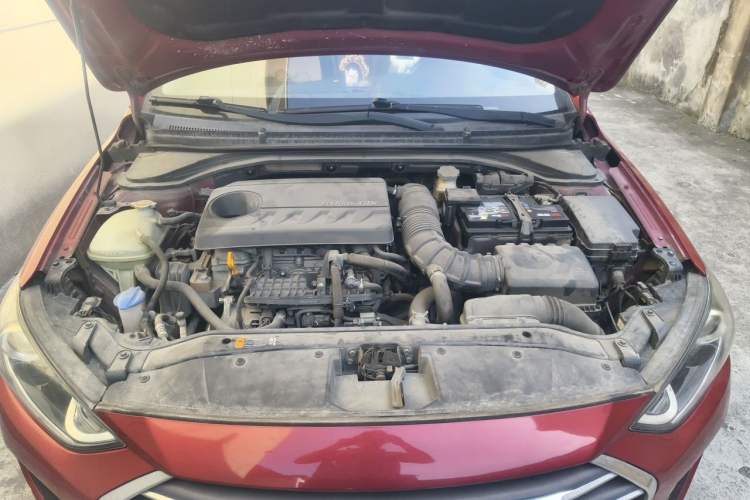 Used Hyundai Elantra (6th Generation / Lingdong) 2016 1.4T Dual-Clutch Xuan Dong · Dynamic Version Engine Bay