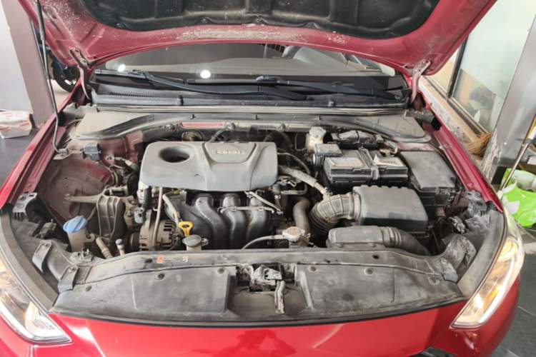 Used Hyundai Elantra (6th Generation / Lingdong) 2016 1.6L Automatic ZhiXuan – Elite Version Engine Bay