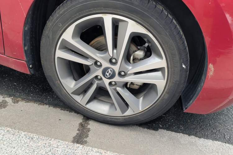 Used Hyundai Elantra (6th Generation / Lingdong) 2016 1.6L Automatic ZhiXuan – Elite Version Exterior 1