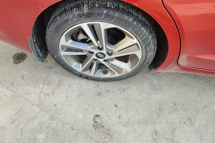 Used Hyundai Elantra (6th Generation / Lingdong) 2016 1.6L Automatic ZhiXuan – Elite Version Exterior 5