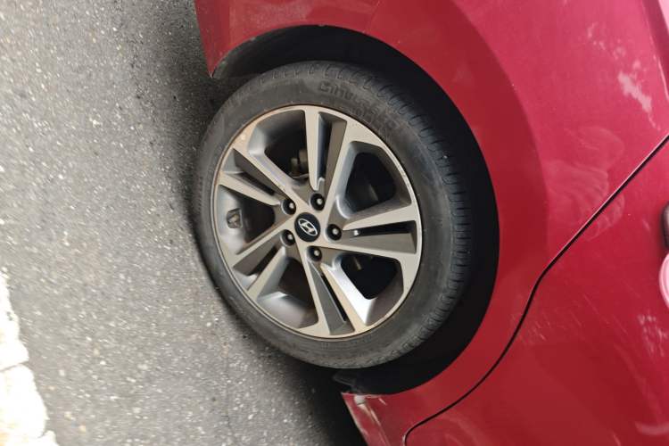 Used Hyundai Elantra (6th Generation / Lingdong) 2016 1.6L Automatic ZhiXuan – Elite Version Exterior 5