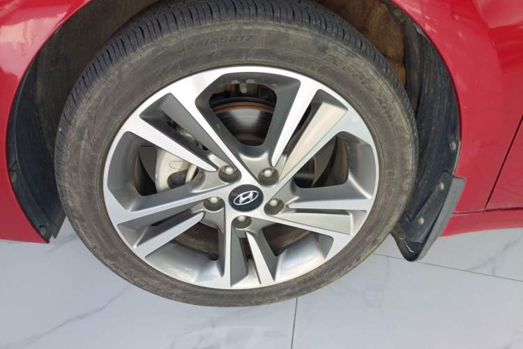 Used Hyundai Elantra (6th Generation / Lingdong) 2016 1.6L Automatic ZhiXuan – Elite Version Exterior 7