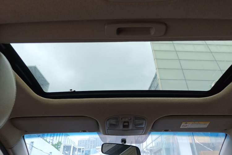 Used Hyundai Elantra (6th Generation / Lingdong) 2016 1.6L Automatic ZhiXuan · Luxury Version Headliner