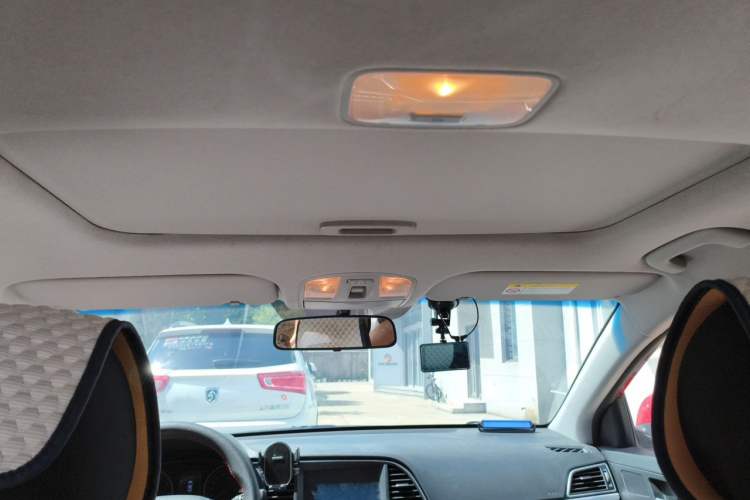 Used Hyundai Elantra (6th Generation / Lingdong) 2016 1.6L Automatic ZhiXuan – Elite Version Headliner