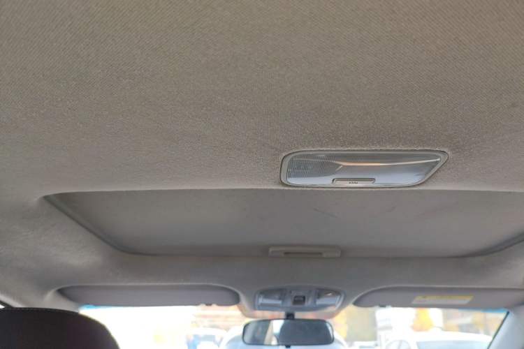 Used Hyundai Elantra (6th Generation / Lingdong) 2016 1.6L Automatic ZhiXuan – Elite Version Headliner