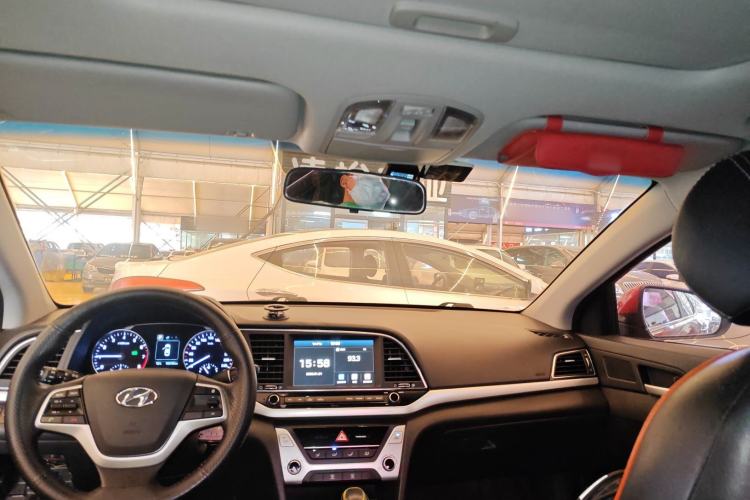Used Hyundai Elantra (6th Generation / Lingdong) 2016 1.6L Automatic ZhiXuan – Elite Version Headliner