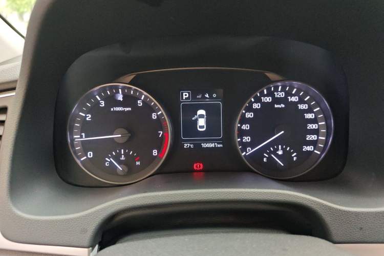 Used Hyundai Elantra (6th Generation / Lingdong) 2016 1.6L Automatic ZhiXuan · Luxury Version Instrument Cluster