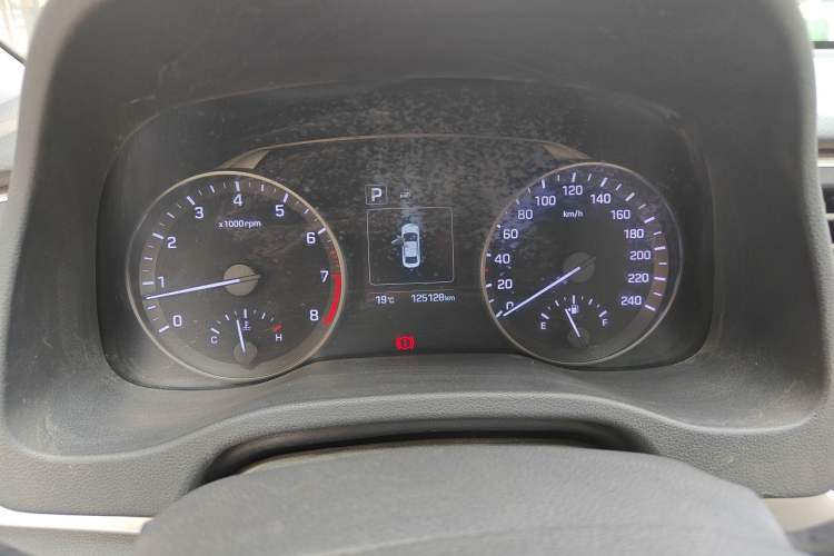 Used Hyundai Elantra (6th Generation / Lingdong) 2016 1.6L Automatic ZhiXuan · Luxury Version Instrument Cluster