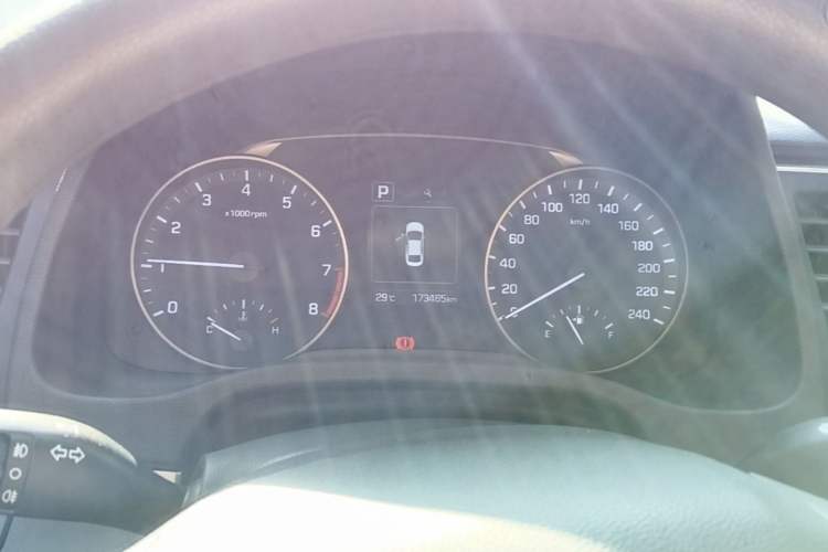 Used Hyundai Elantra (6th Generation / Lingdong) 2016 1.6L Automatic ZhiXuan – Elite Version Instrument Cluster