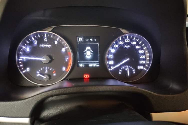 Used Hyundai Elantra (6th Generation / Lingdong) 2016 1.6L Automatic ZhiXuan – Elite Version Instrument Cluster