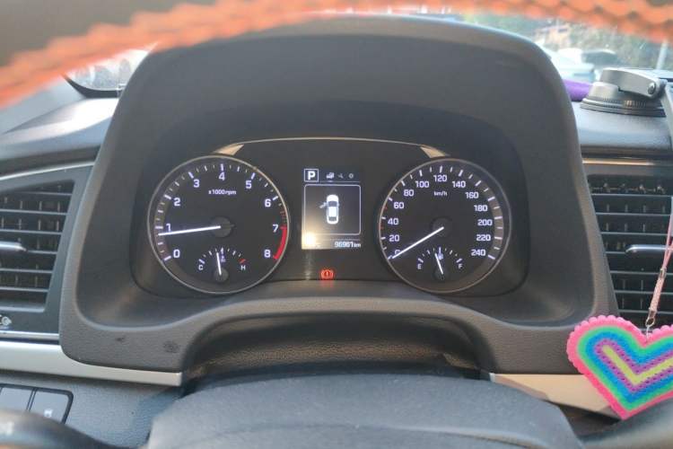 Used Hyundai Elantra (6th Generation / Lingdong) 2016 1.6L Automatic ZhiXuan – Elite Version Instrument Cluster