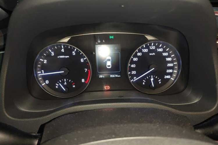 Used Hyundai Elantra (6th Generation / Lingdong) 2016 1.6L Automatic ZhiXuan – Elite Version Instrument Cluster