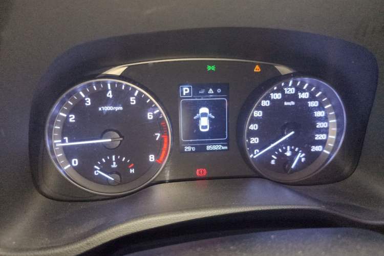Used Hyundai Elantra (6th Generation / Lingdong) 2016 1.6L Automatic ZhiXuan – Elite Version Instrument Cluster