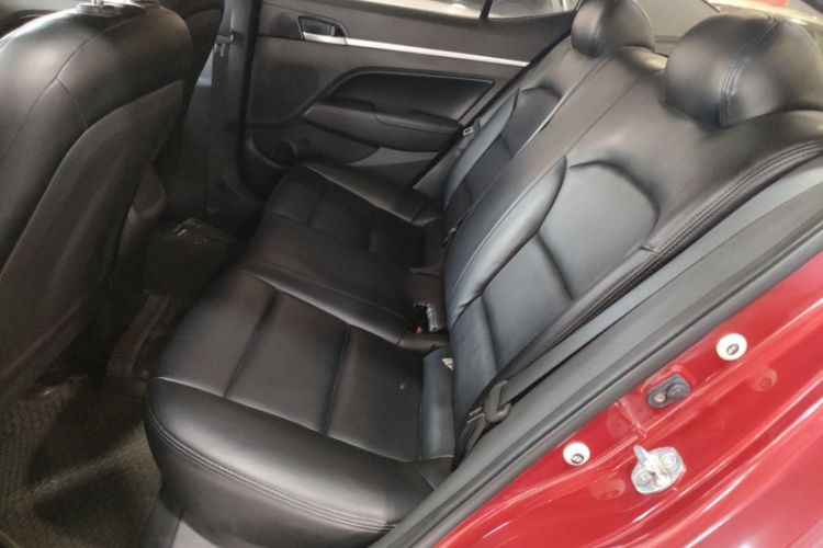 Used Hyundai Elantra (6th Generation / Lingdong) 2016 1.6L Automatic ZhiXuan – Elite Version Interior 3
