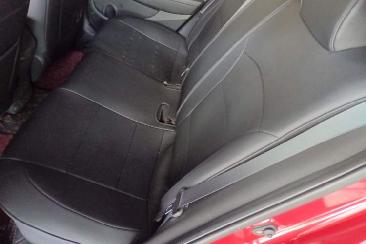 Used Hyundai Elantra (6th Generation / Lingdong) 2016 1.6L Automatic ZhiXuan – Elite Version Interior 4